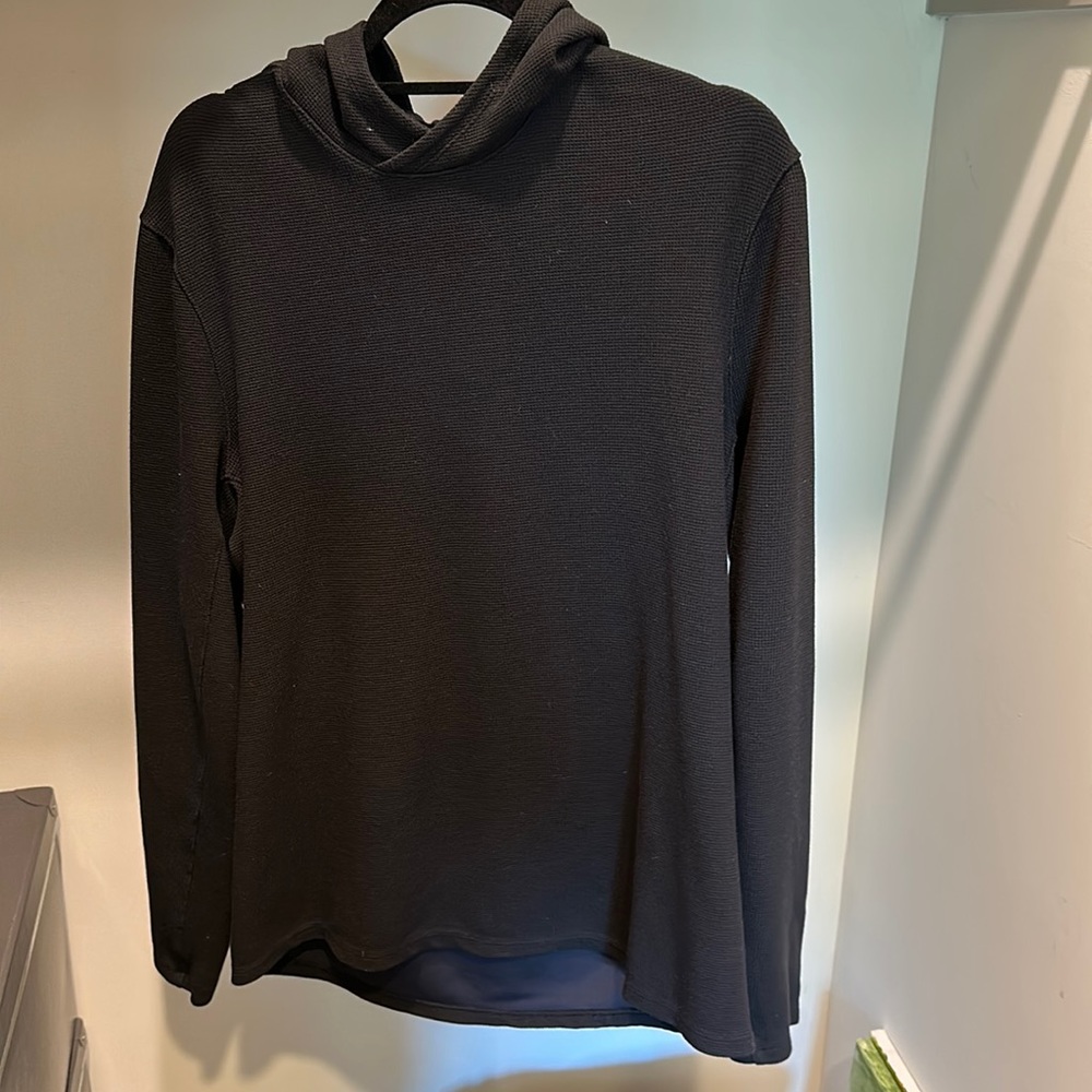 Black Lululemon hoodie